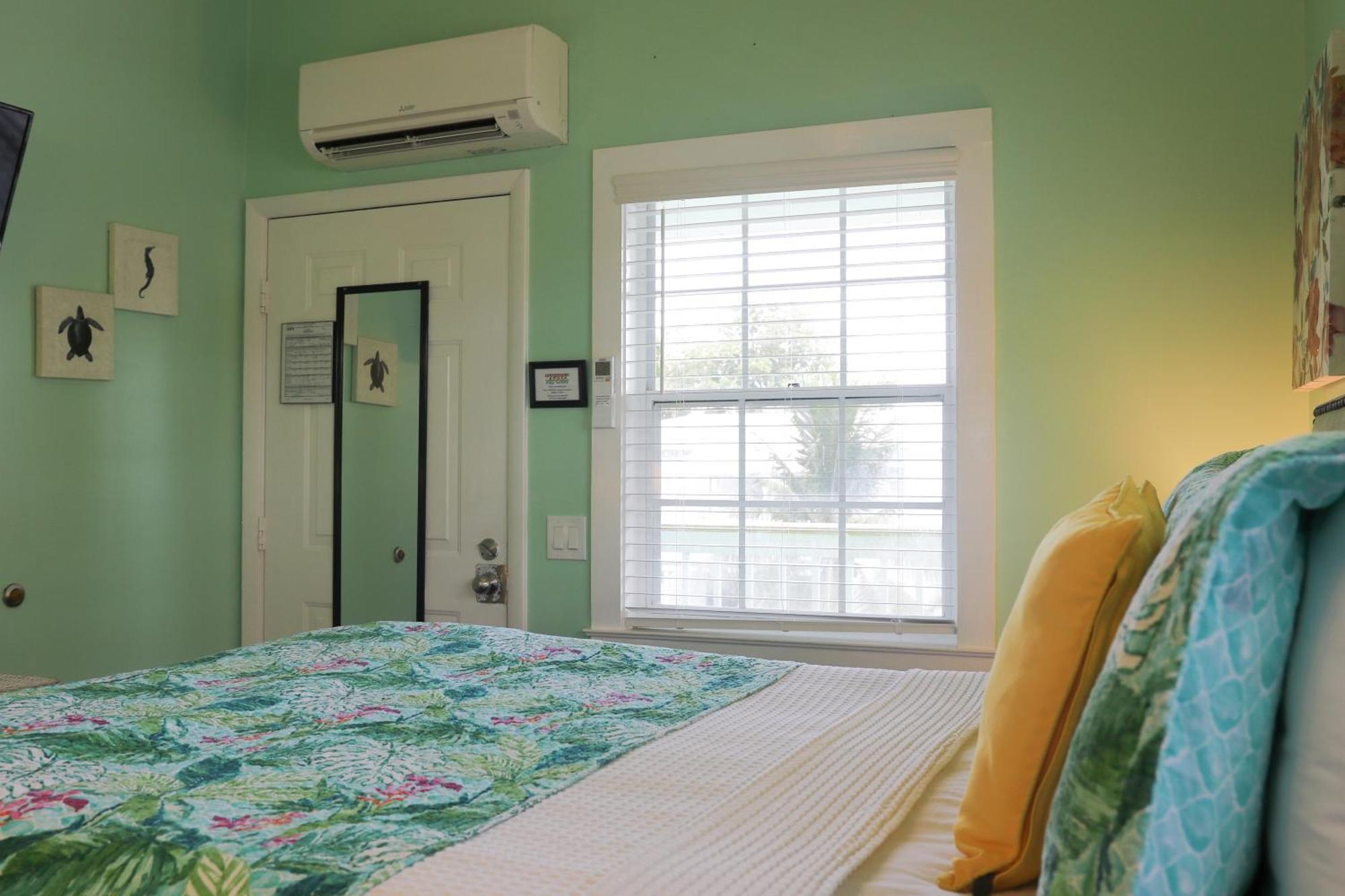 Caribbean House Hotell Key West Exteriör bild