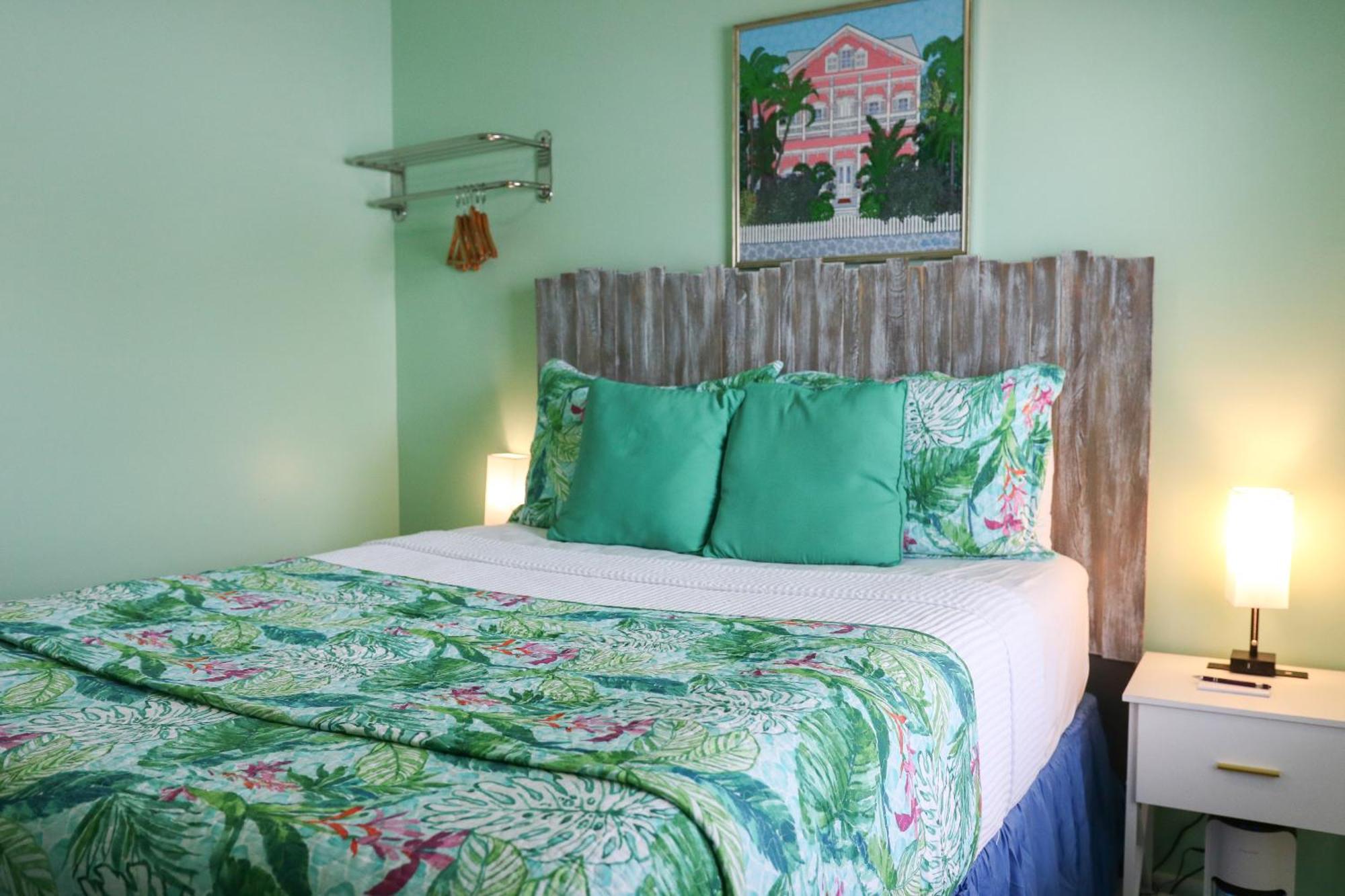 Caribbean House Hotell Key West Exteriör bild